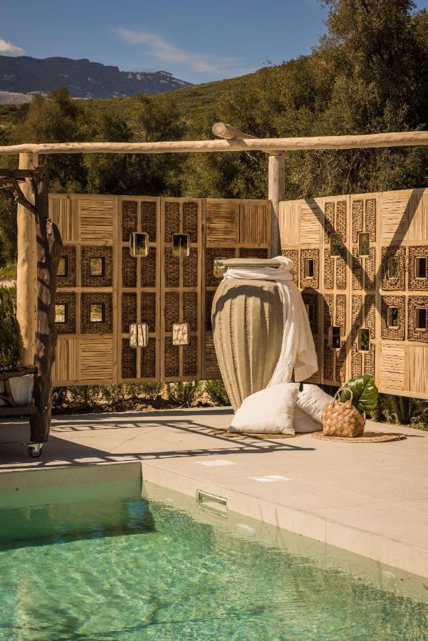 Ratzaklíon Spathes Suites Kefalonia - Luxury Suites מראה חיצוני תמונה